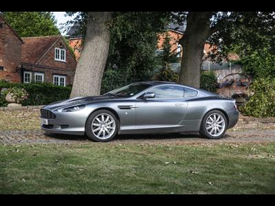 Aston Martin+DB9